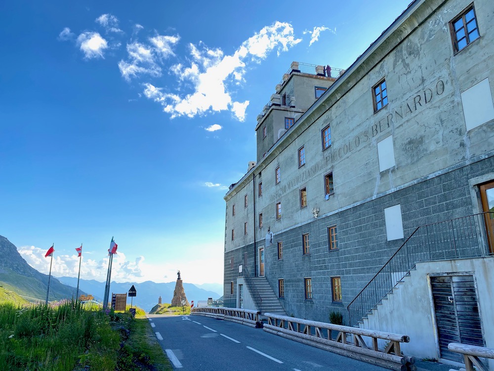 tour du mont blanc velo