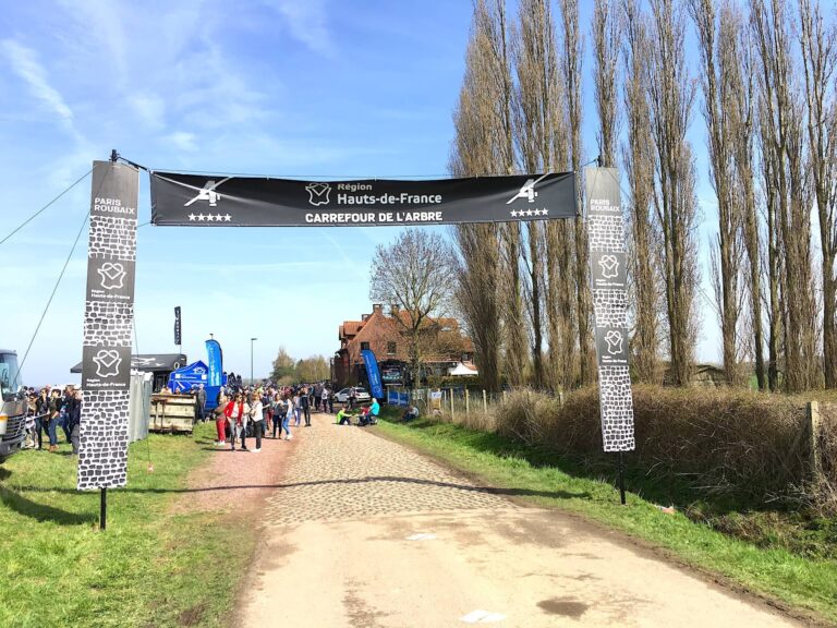 Paris-Roubaix Carrefour de l'Arbre bike tour