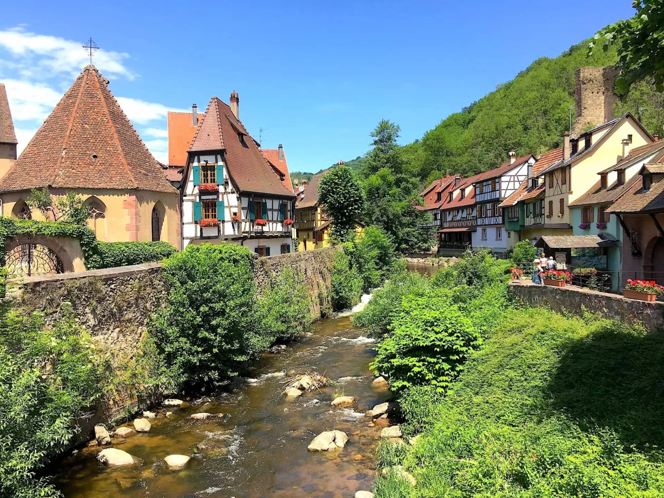the village of Kaysersberg and its traditional Alsatian houses