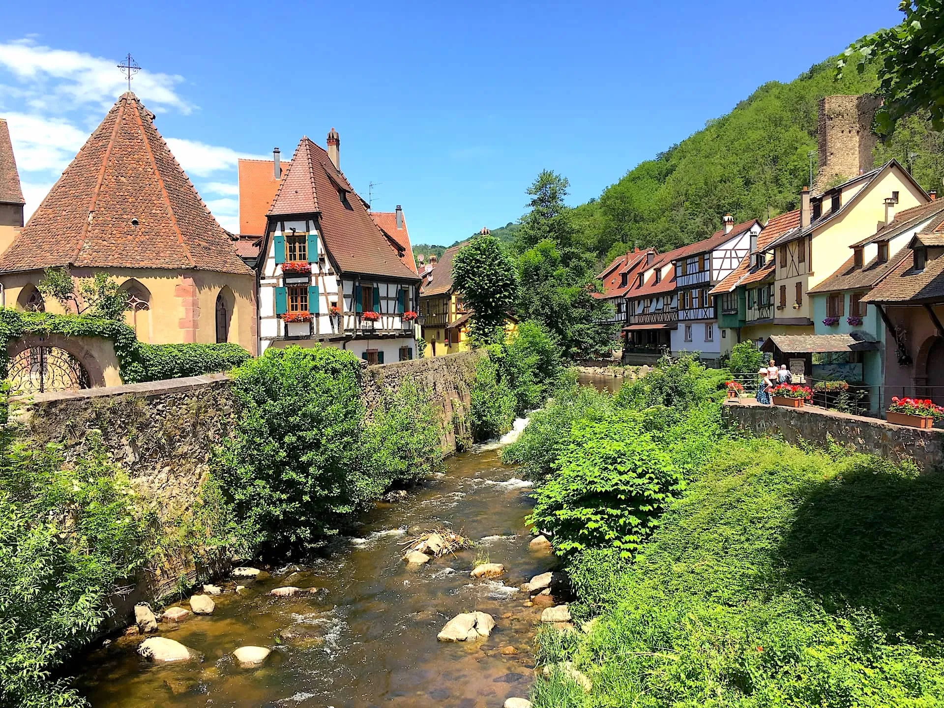 the village of Kaysersberg and its traditional Alsatian houses
