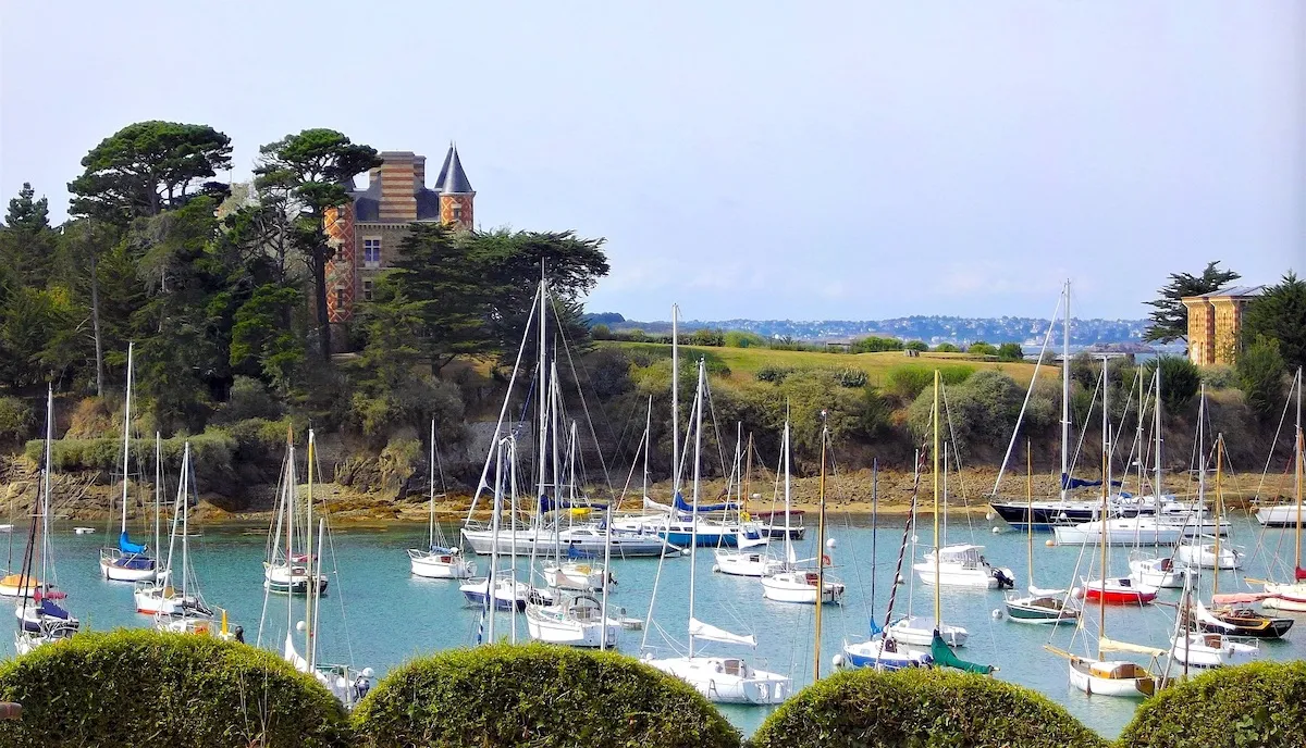 boats in the bay of Saint-Briac-sur-Mer in Brittany