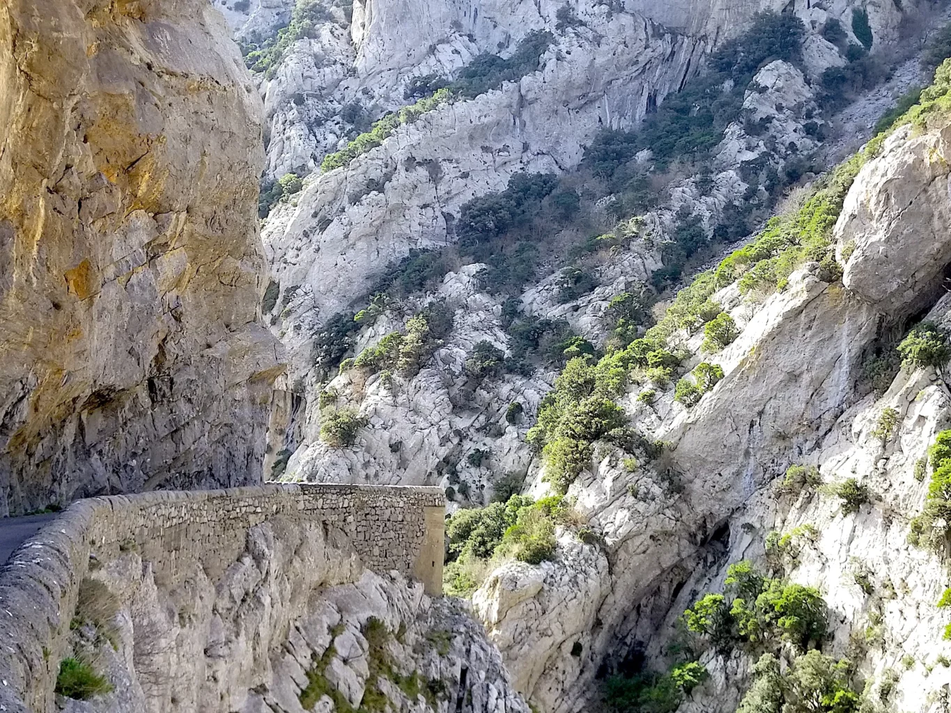 vertigo road in the Galamus Gorges in Cathar country
